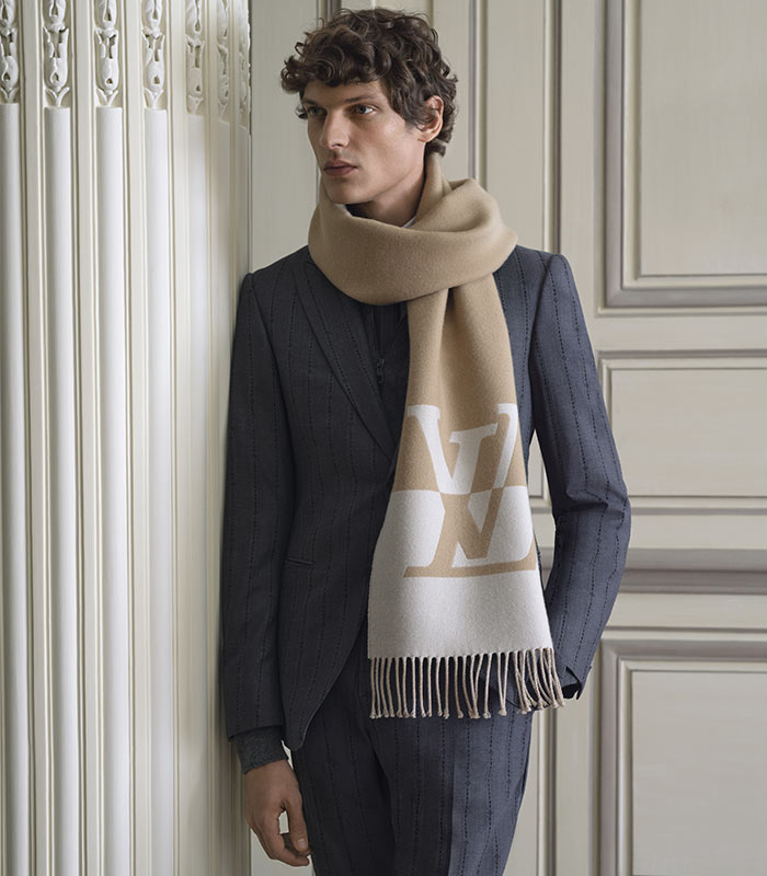 Louis Vuitton colección LV New Formal para hombres de Primavera – Verano 2024  - bufandas y gorros - CLX Icons