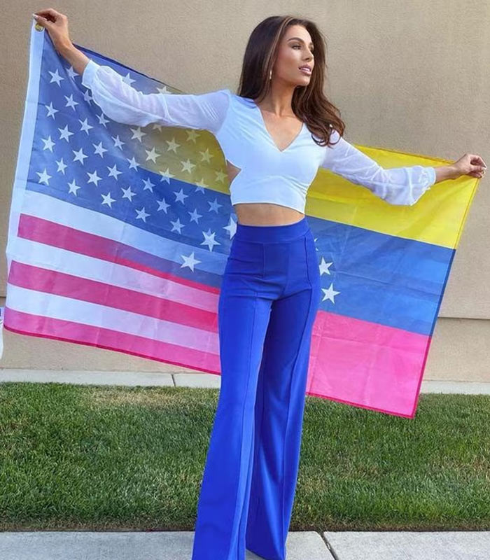 Noelia Voigt - Miss USA -  CLX Icons 