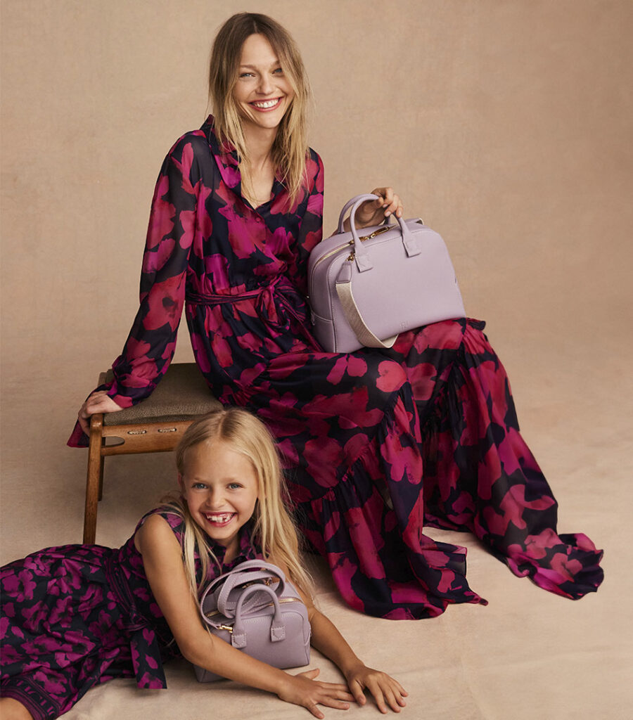Matching outfits: Vestidos y otros looks a juego para madre e hija