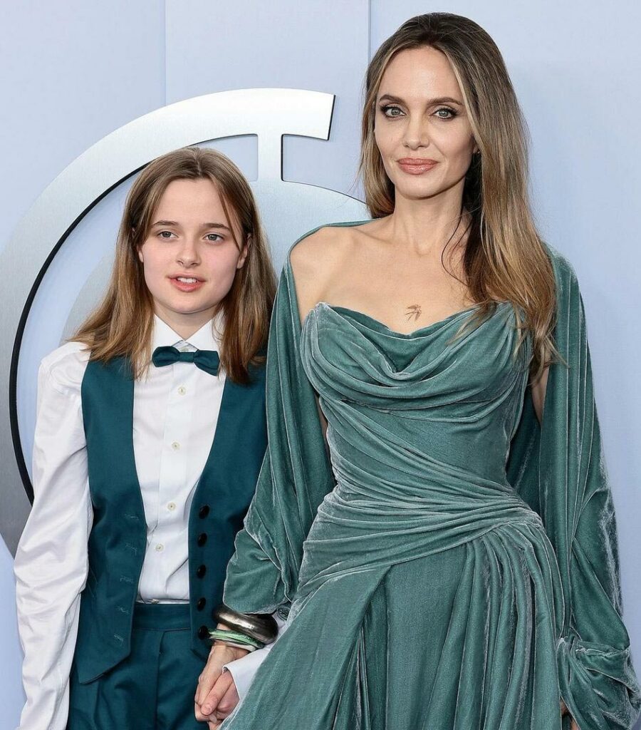 Angelina Jolie y Daniel Radcliffe triunfan en los Premios Tony 2024