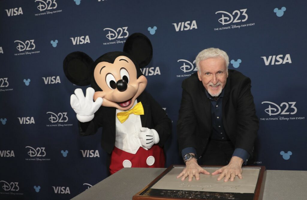 Miley Cyrus y Harrison Ford reconocidos como "Leyendas Disney"