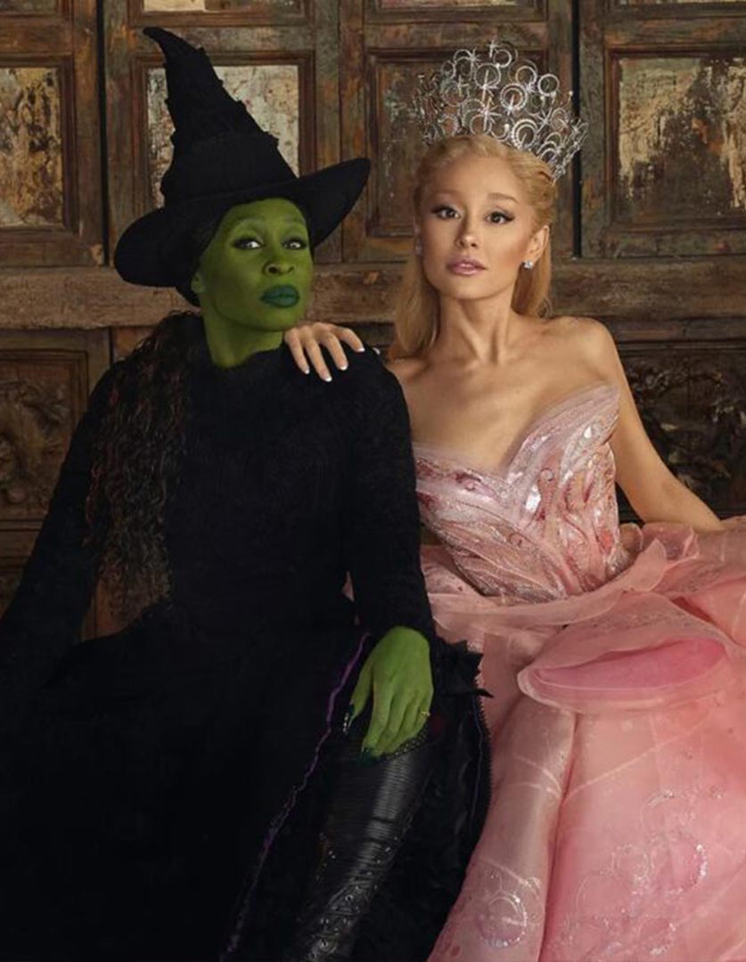 Galinda y Elphaba en Wicked 
