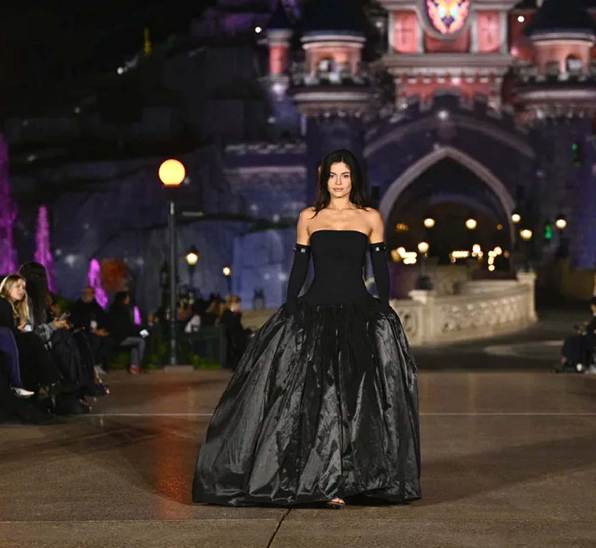 Kylie Jenner Paris Fashion Week