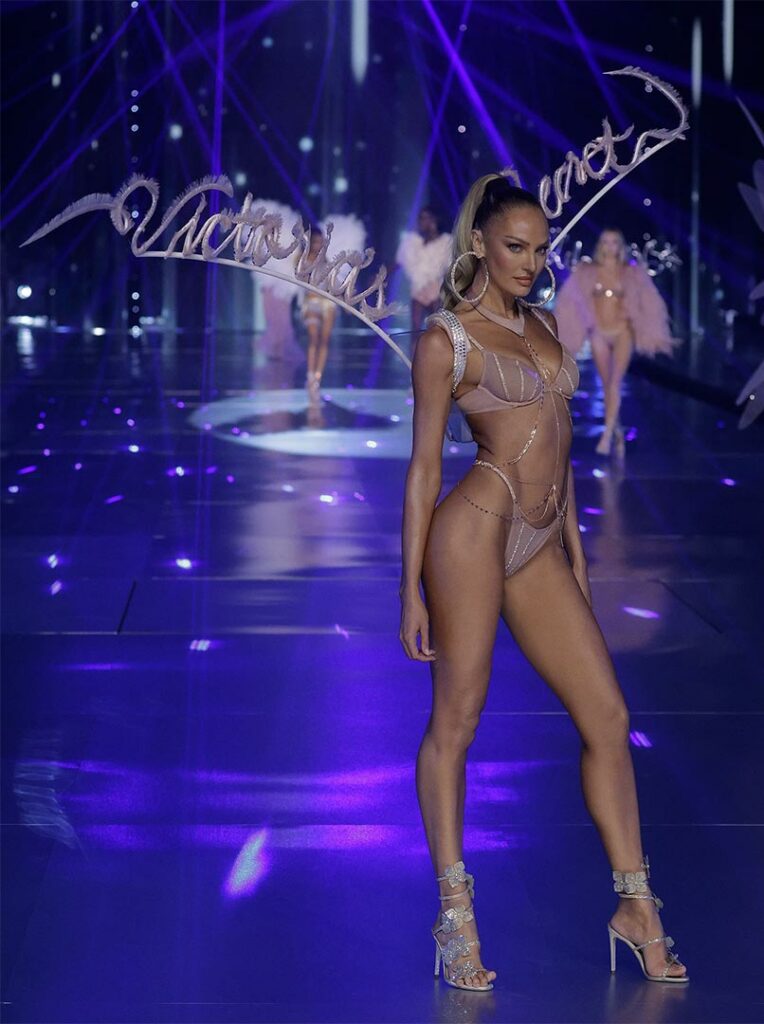 Mejores momentos del Victoria's Secret Fashion Show 2024