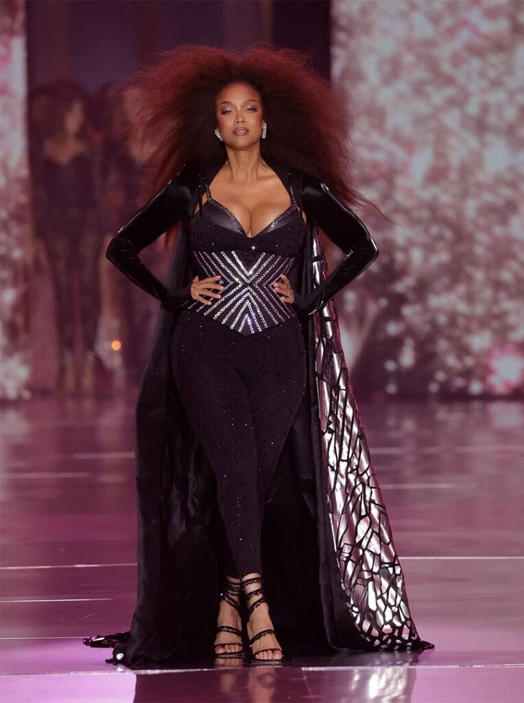 Mejores momentos del Victoria's Secret Fashion Show 2024