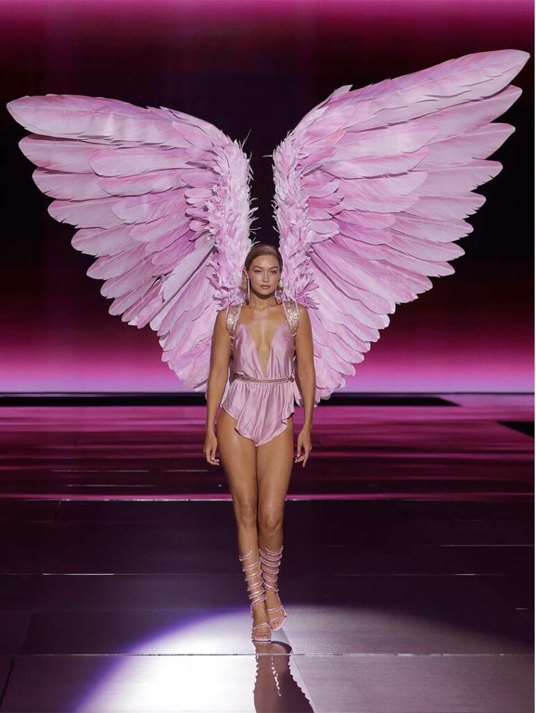 Mejores momentos del Victoria's Secret Fashion Show 2024