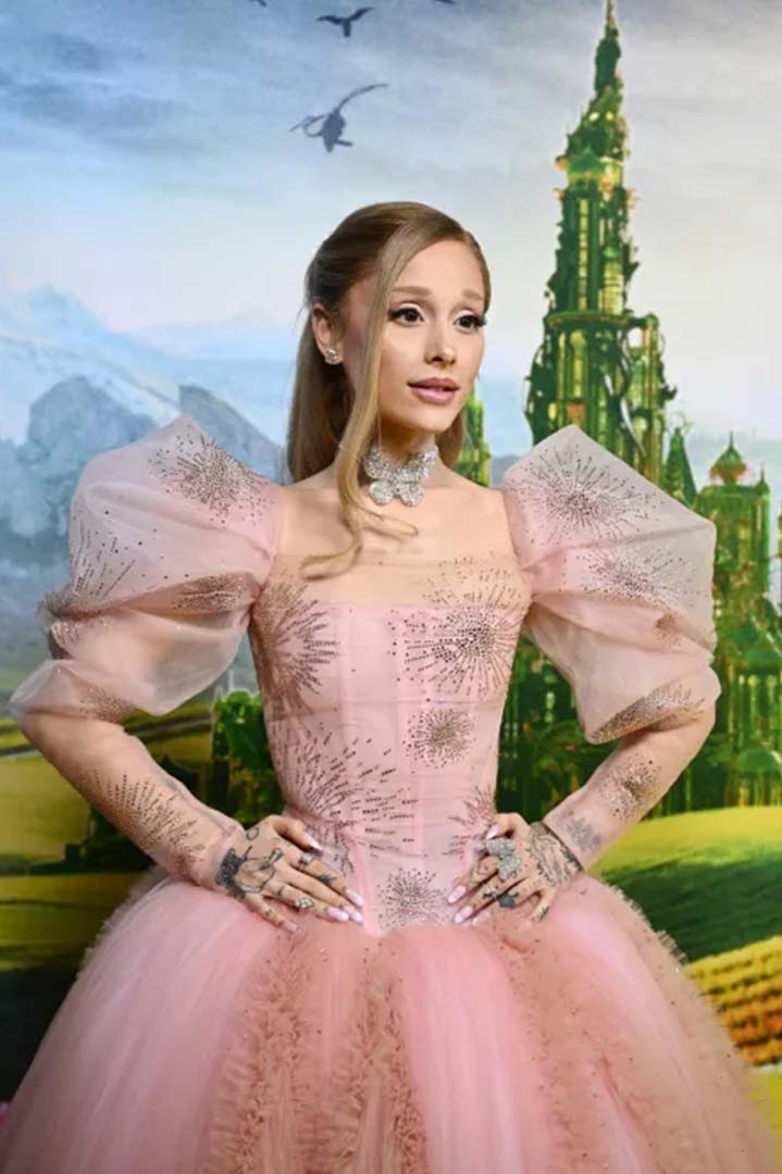 El Look de Ariana en el último día de la premier de Wicked, Australia