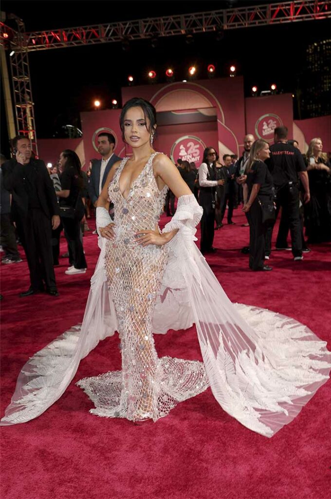 Latin Grammy 2024: Los mejores looks de la alfombra roja