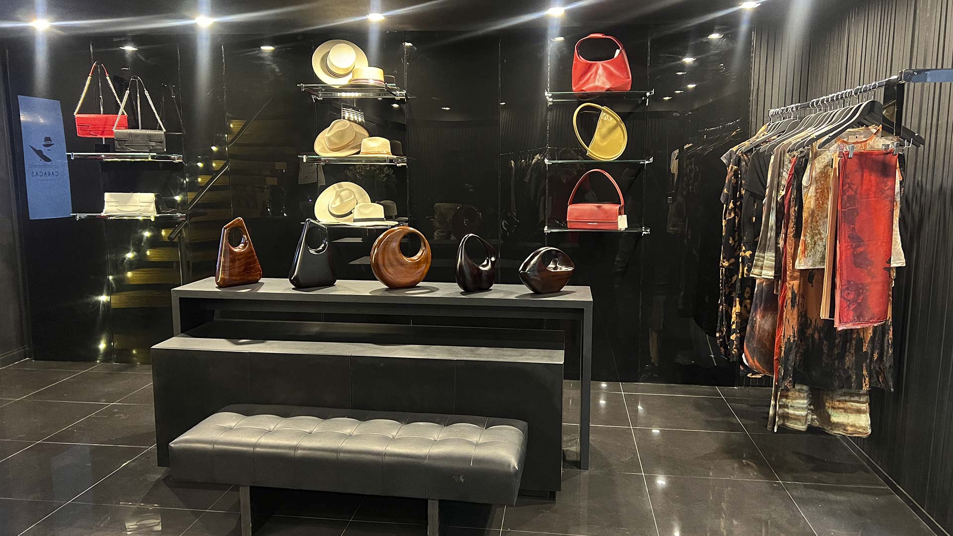 The Black Gallery llegó a Caracas: Exclusividad en Diseño Venezolano