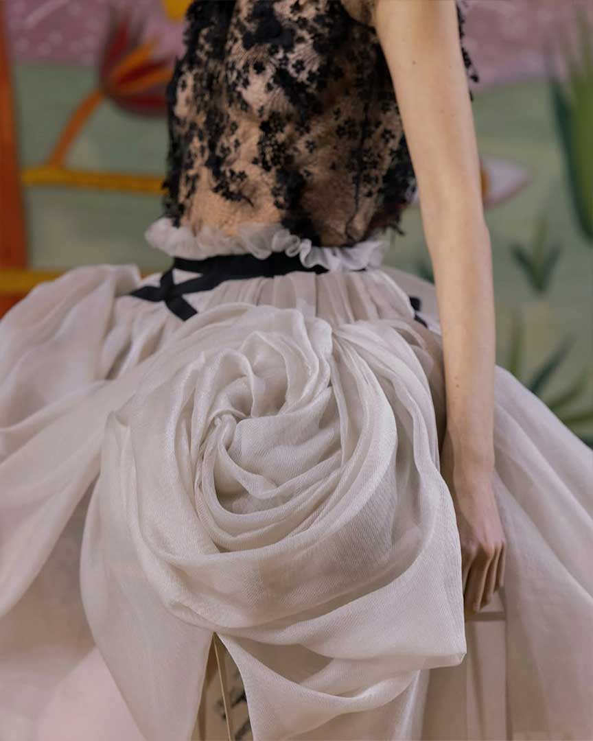 Irreverencia a través del espejo de Dior Alta Costura Primavera - Verano 2025