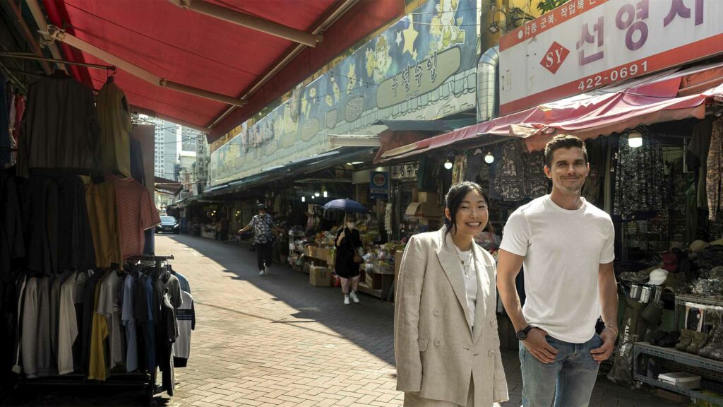 Sabores caseros con Antoni Porowski, la nueva serie de Disney+