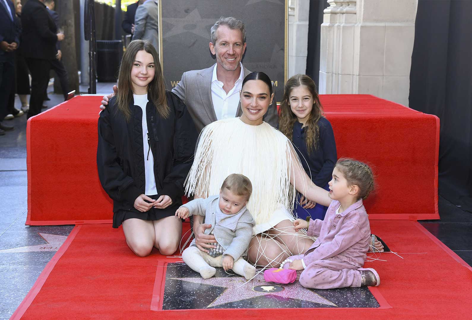 Gal Gadot desveló su estrella en el paseo de la Fama de Hollywood