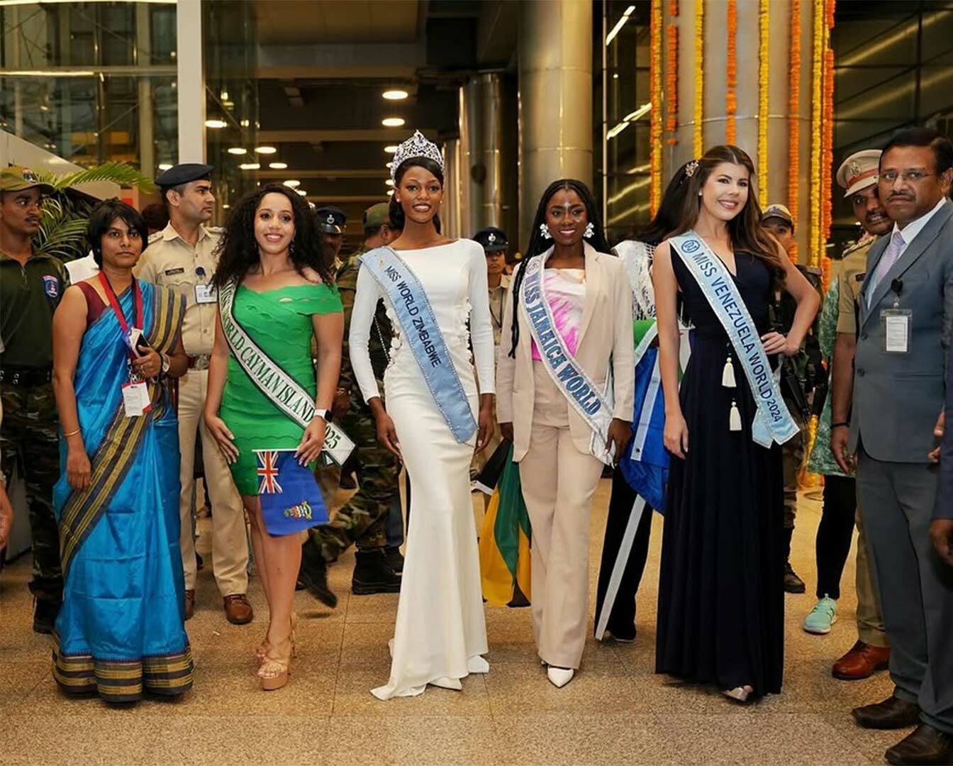 Venezolana Valeria Cannavo llega a India para el Miss World 2025