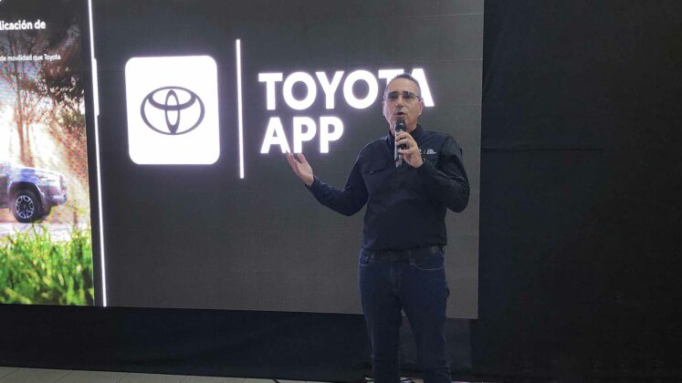 Toyota APP
