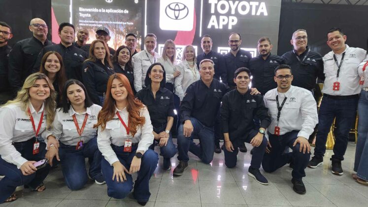 Toyota APP