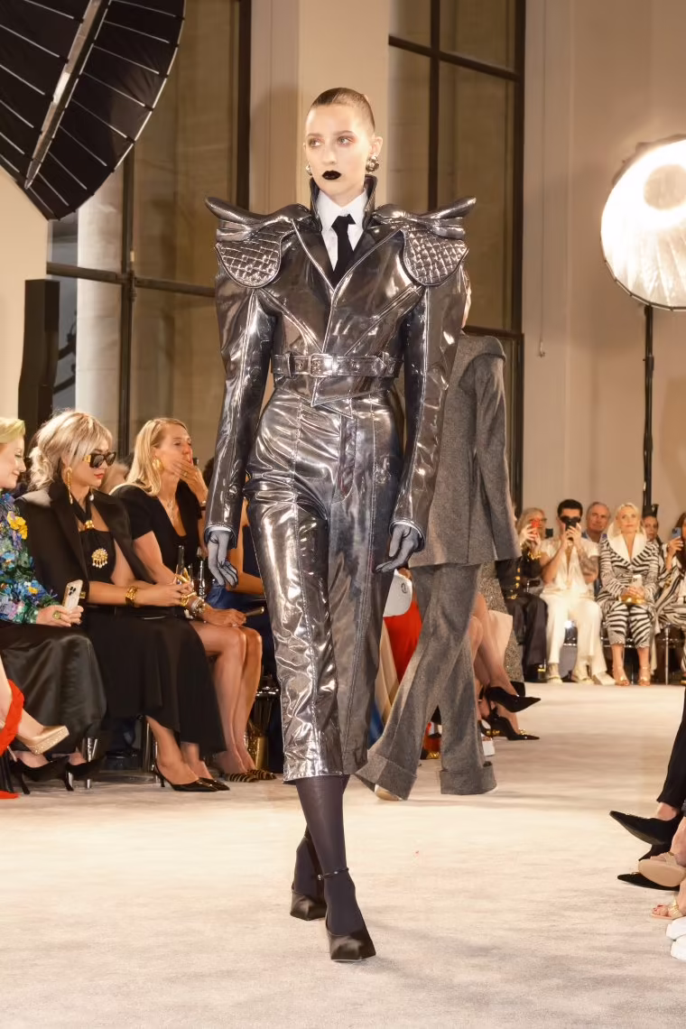 Schiaparelli Alta Costura Otoño 2025