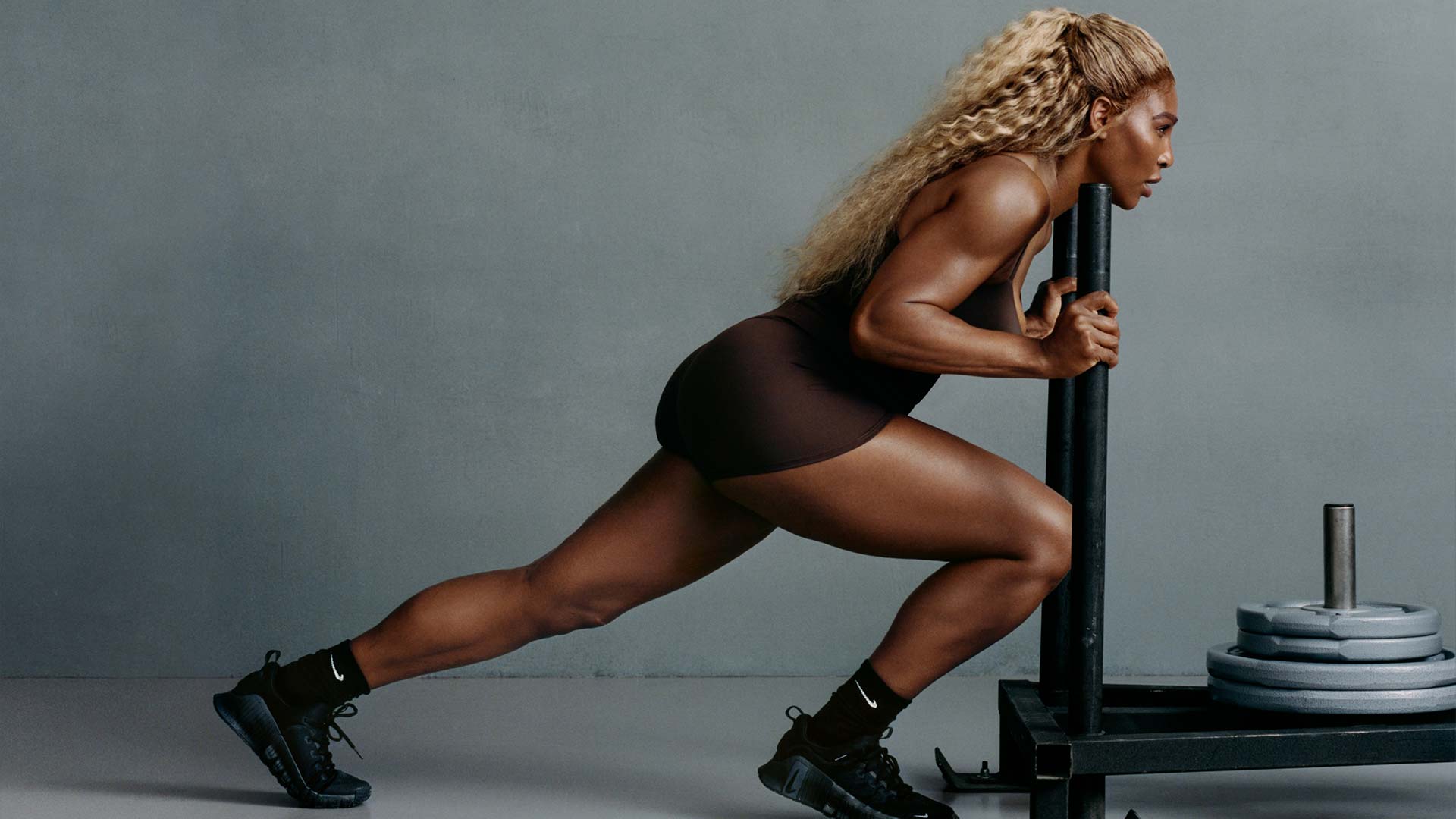 Nike y Skims presentan al primera campaña de NikeSKIMS