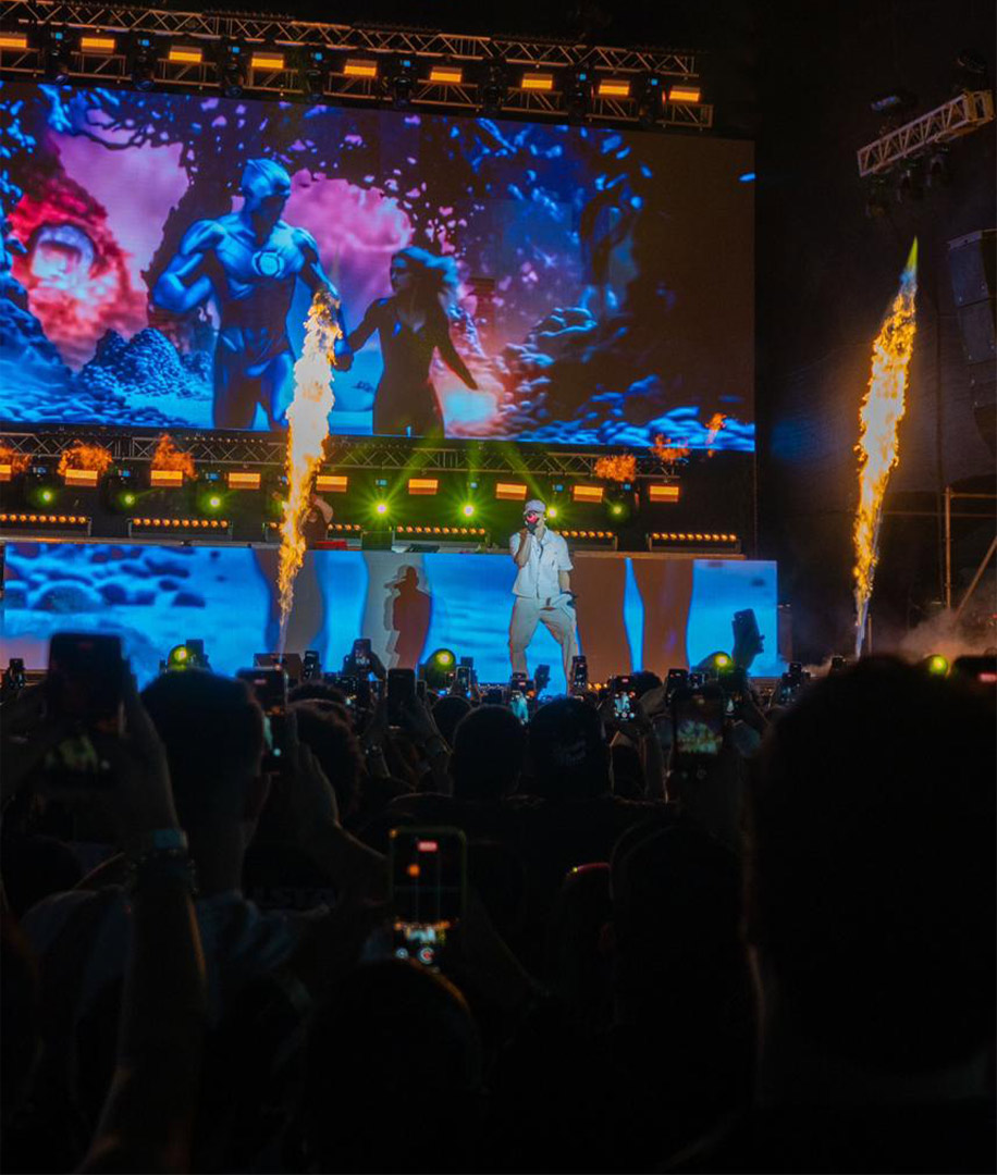 Así fue el explosivo concierto de Omar Courtz en Valencia