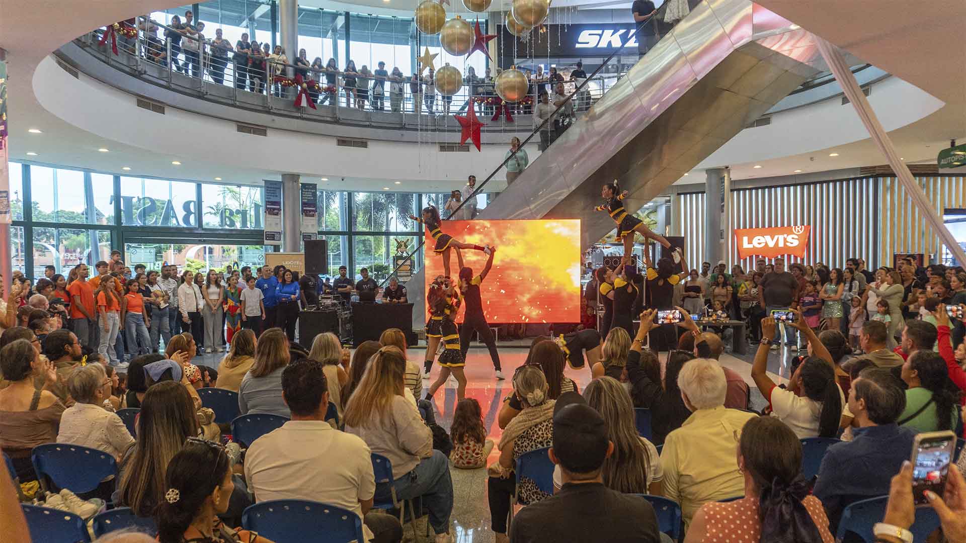 Sambil celebró sus 25 años en la ciudad de Valencia