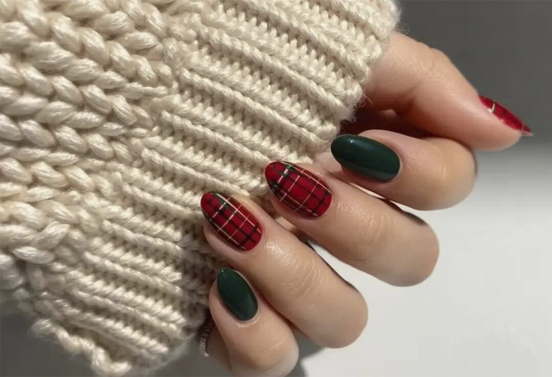 Top de las cinco tendencias de uñas navideñas 2025