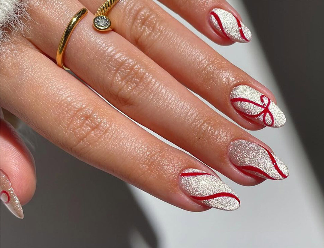Top de las cinco tendencias de uñas navideñas 2025