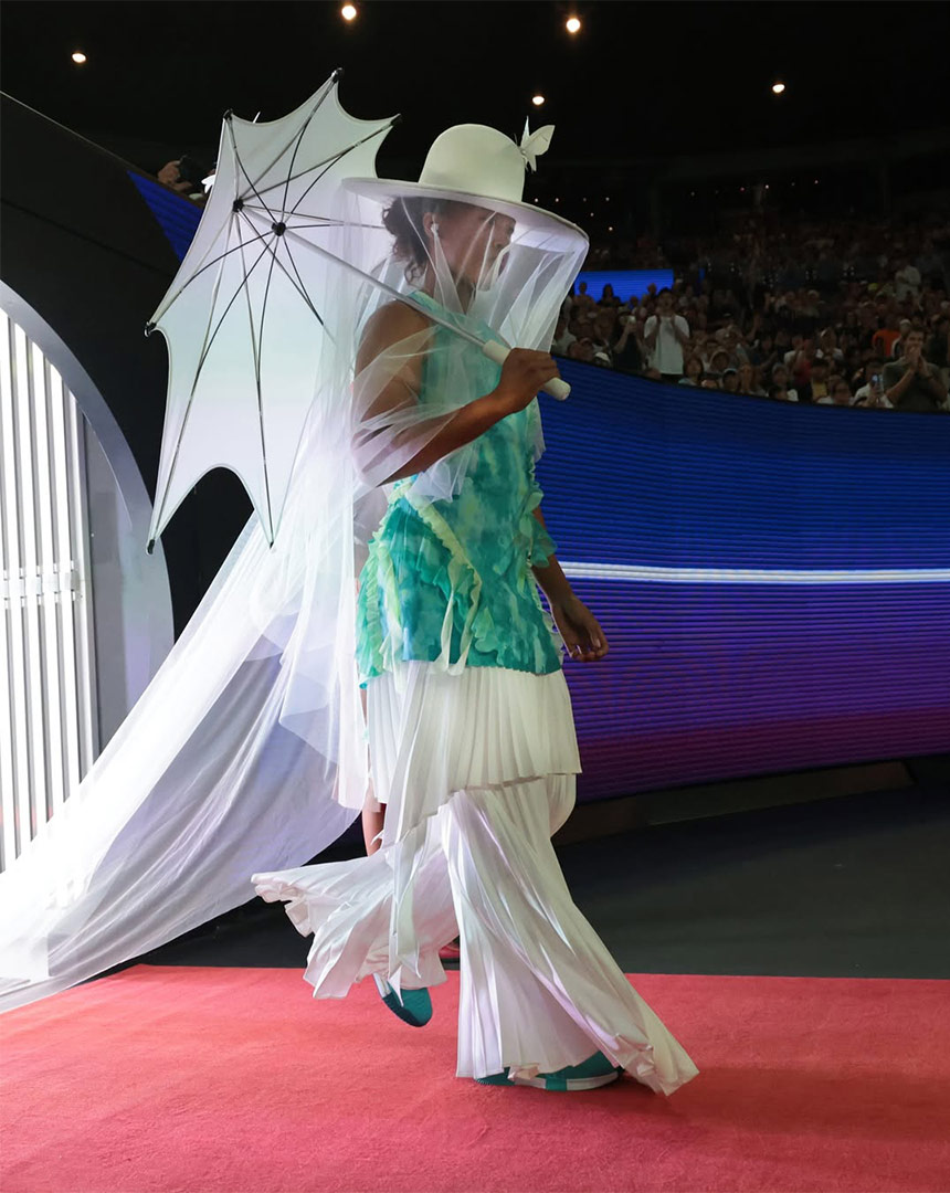 Naomi Osaka deslumbra con su look en el Australian Open 2026