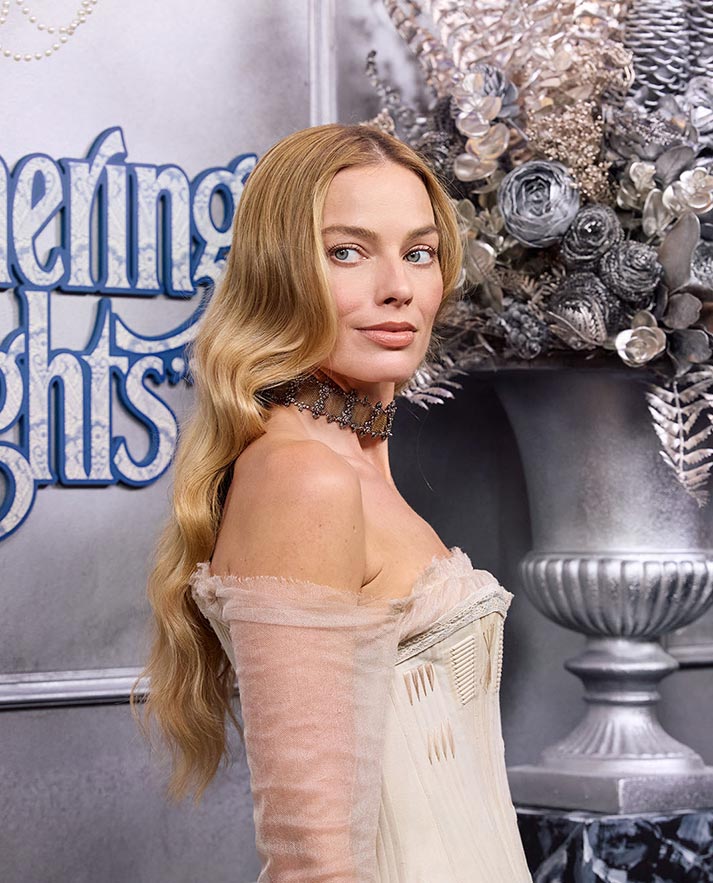 Margot Robbie y Jacob Elordi deslumbran en la premier de 'Cumbres Borrascosas' Sidney