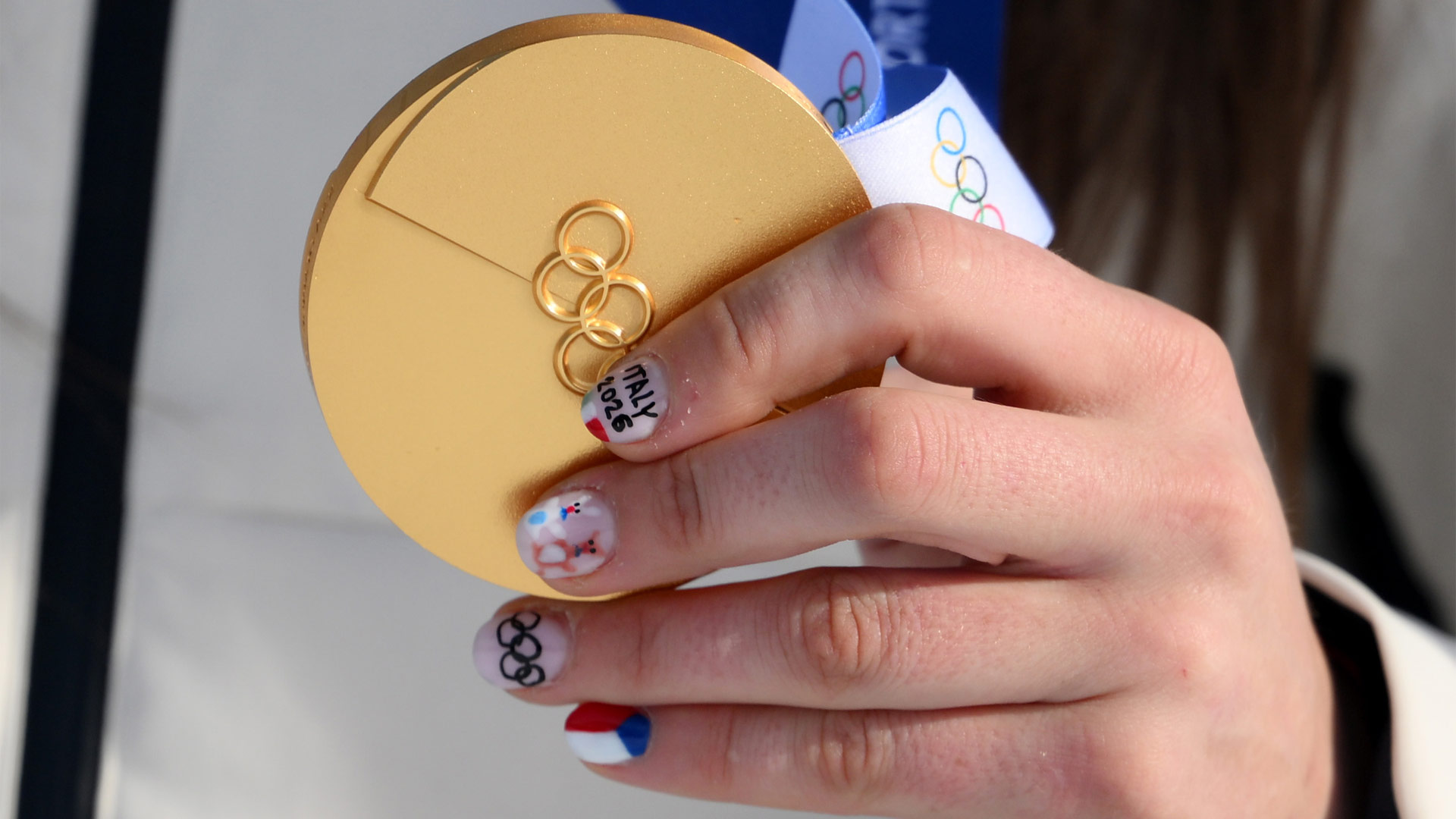 Mejores estilos de uñas en los Juegos Olímpicos de Invierno 2026