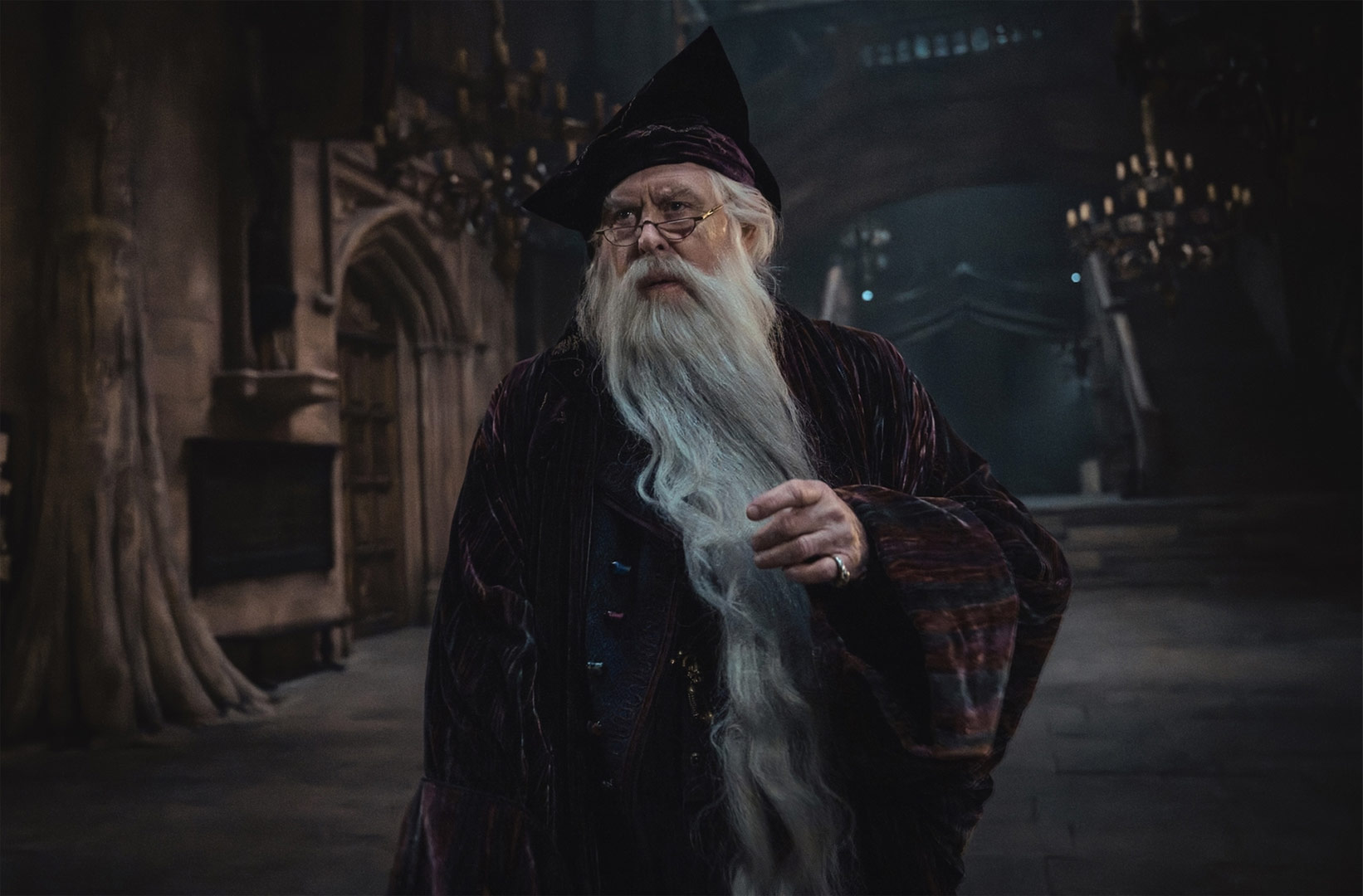 Conoce a los nuevos Snape y Dumbledore de la serie Harry Potter