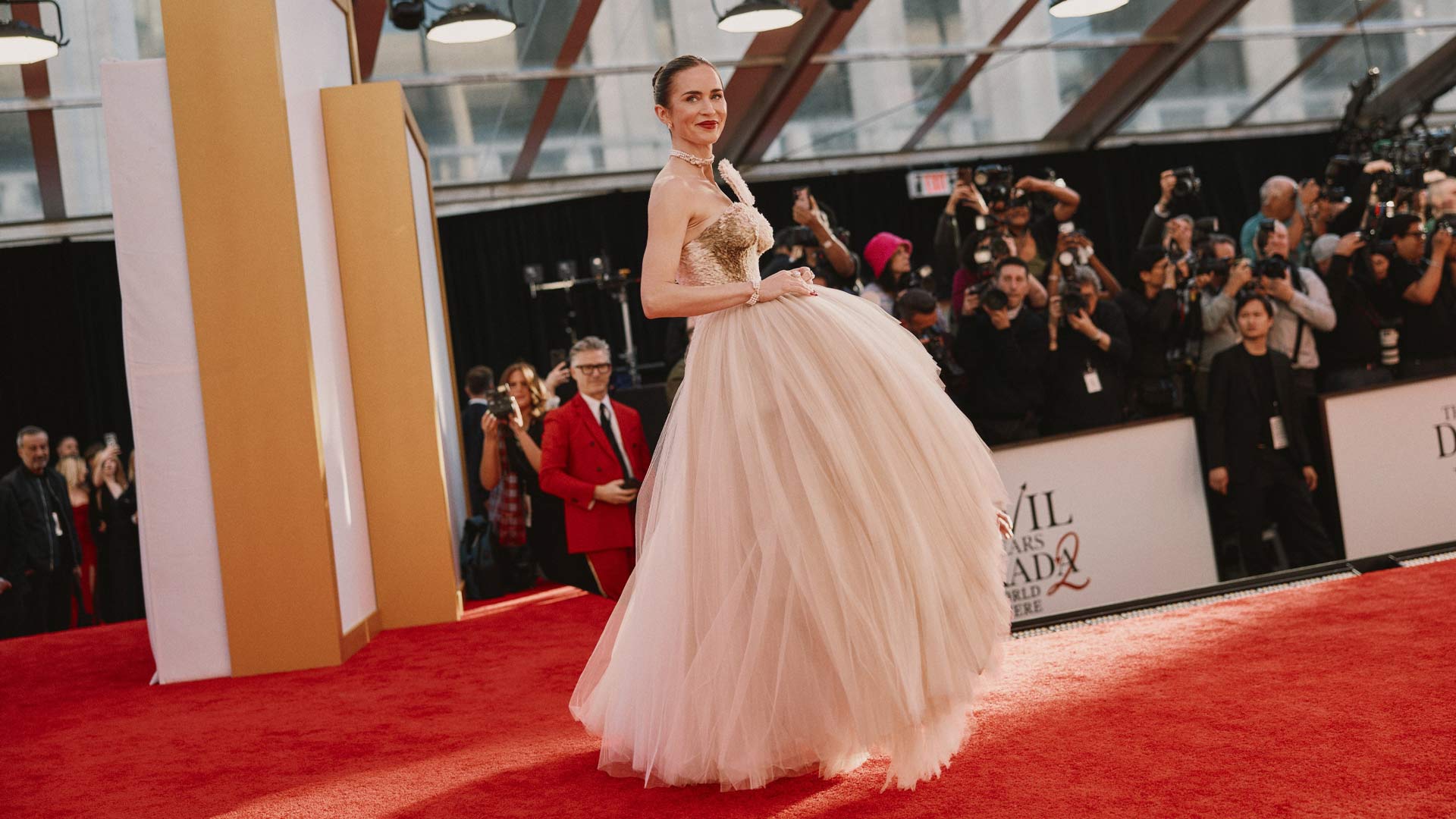 Anne Hathaway en la premiere mundial de El diablo viste a la moda 