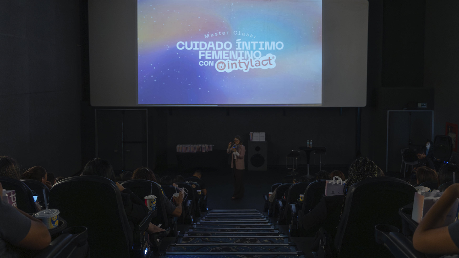 INTYLACT y CLX Group consolidan alianza con jornada de salud y empoderamiento