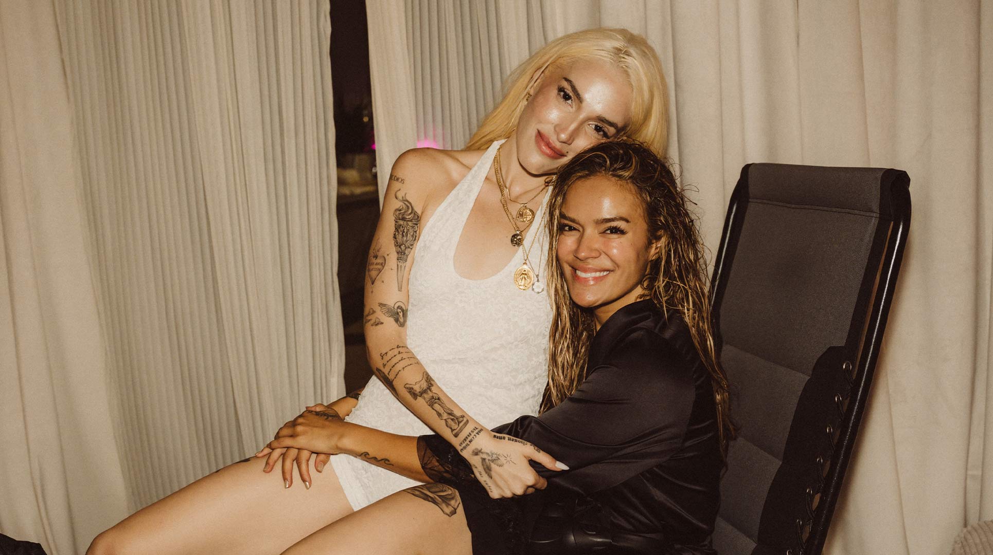 Elena Rose abre con éxito el Tropitour de Karol G